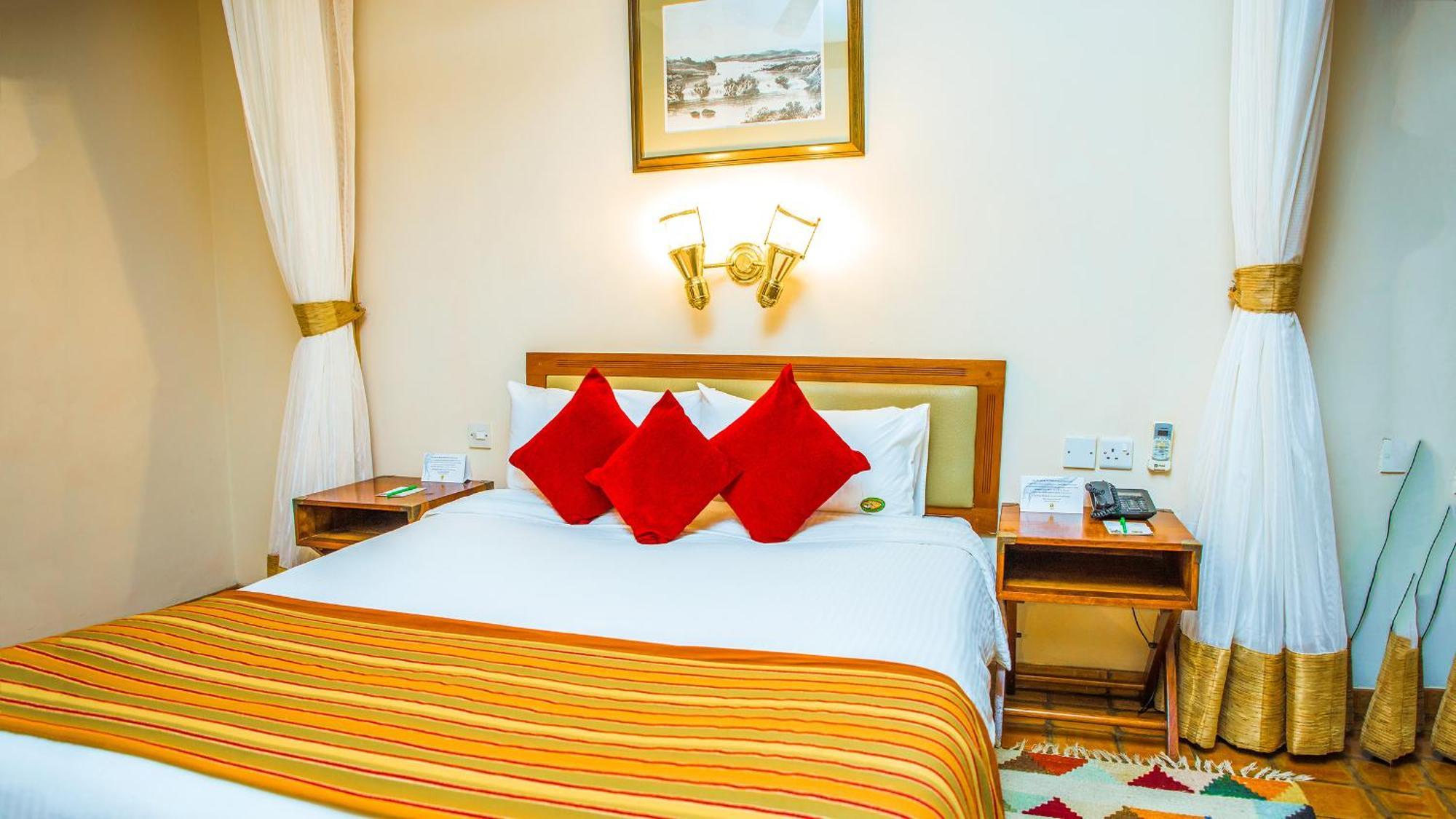 Paraa Safari Lodge Εξωτερικό φωτογραφία